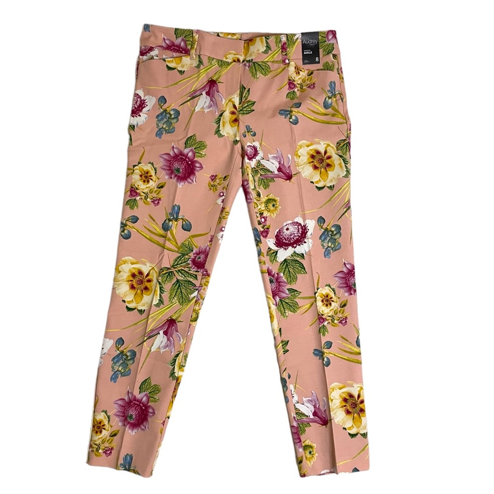 New York & Company Aubrey Slim Leg 4-Way  Stretch Cotton Ankle Pants. Size: 8